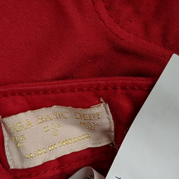 Red jeans by Zara - Picture 2 of 5